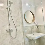 Premium Mit Garten Naehe Scs 维也纳新村