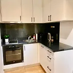 Premium Mit Garten Naehe Scs 维也纳新村