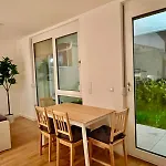 公寓 Premium Mit Garten Naehe Scs